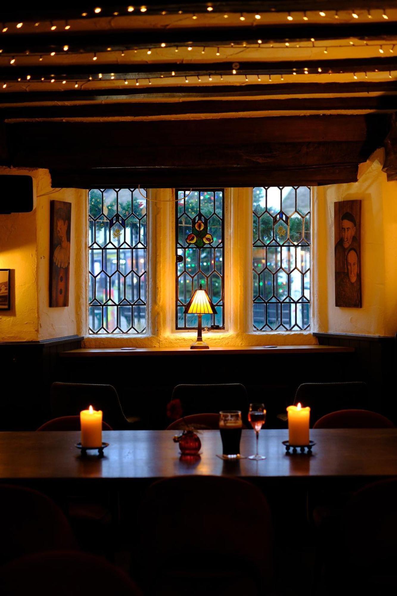 The Old Crown Coaching Inn Swindon Dış mekan fotoğraf